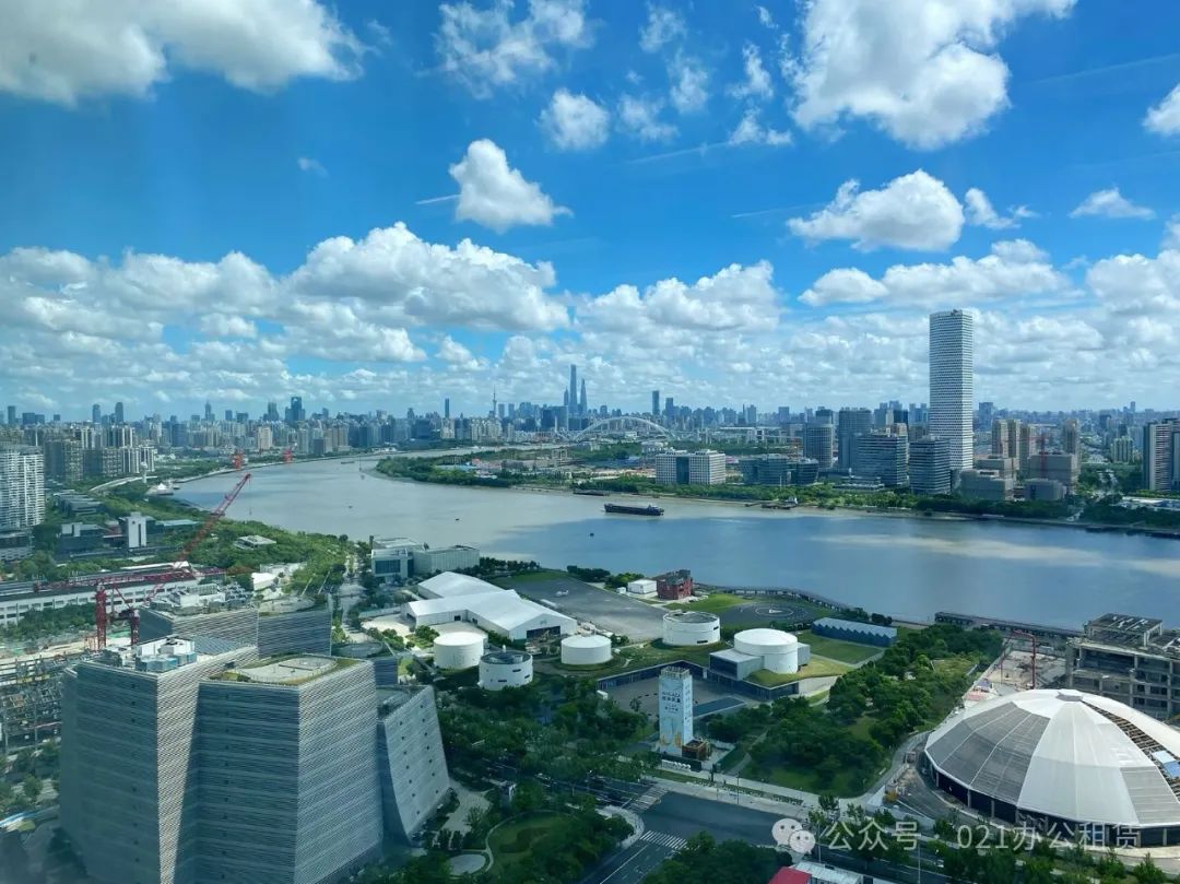 星扬西岸1500㎡，正对江景，一览众山小，景观办公，欢迎喜欢的老板问询~